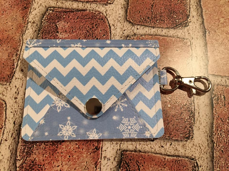 Anna Wallet Blue and White Snowflakes and Chevron