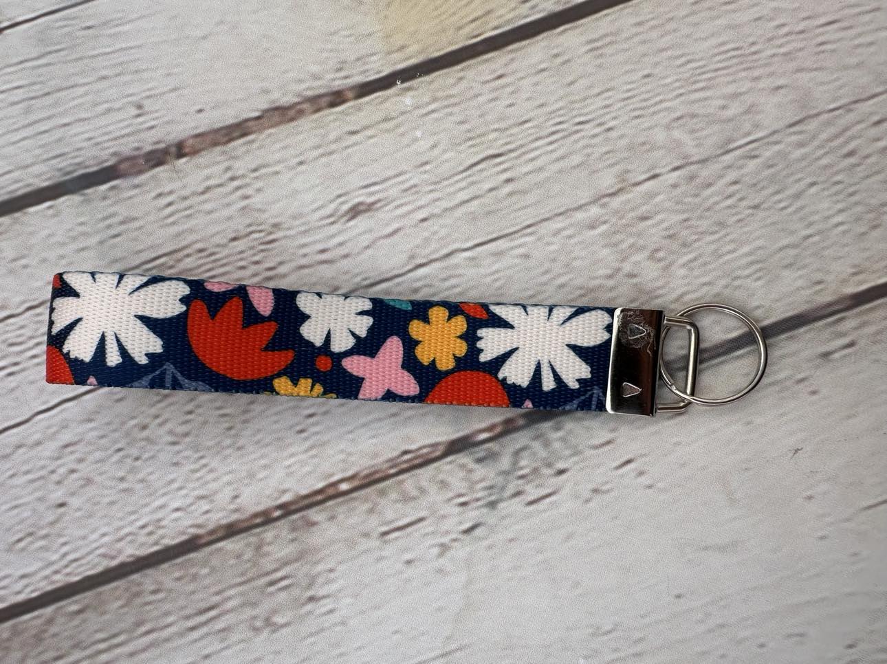 Key Fob Wristlet Dark Blue with white daisies