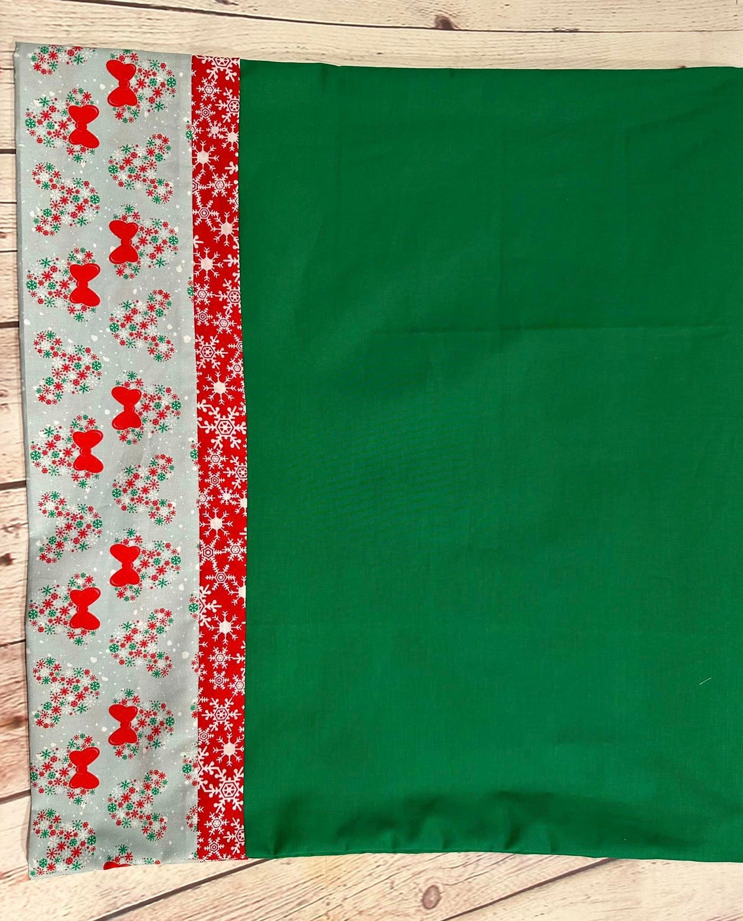 Pillow Case Holiday Mouse