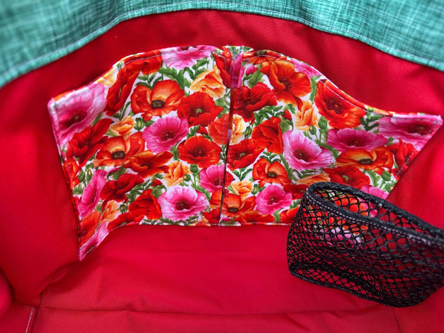 Teagan Tote Poppies